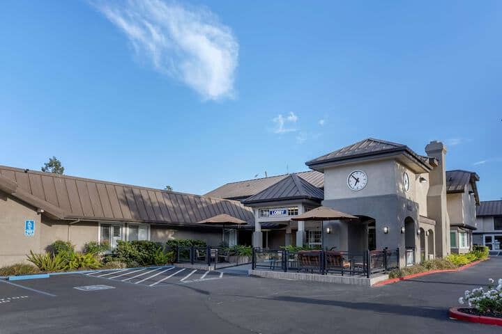 Hotel 40 of 41