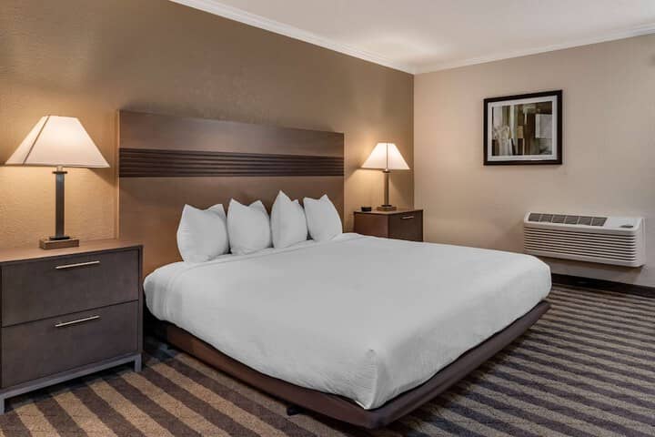Room 21 of 41