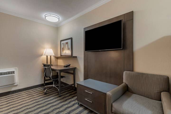 Room 14 of 41